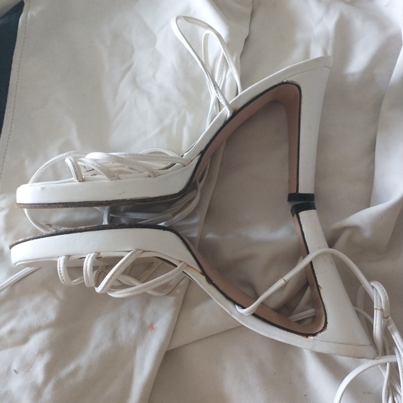Vintage PEGABO Strappy White Heels - Picture 4 of 11